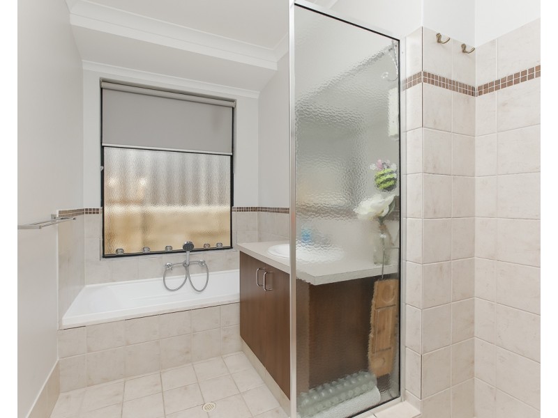 8 Skerries Way, Ridgewood WA 6030