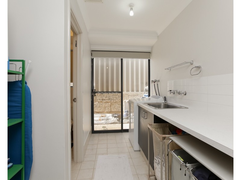 8 Skerries Way, Ridgewood WA 6030