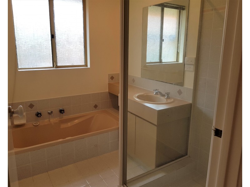 3 Newcap Place, Merriwa WA 6030