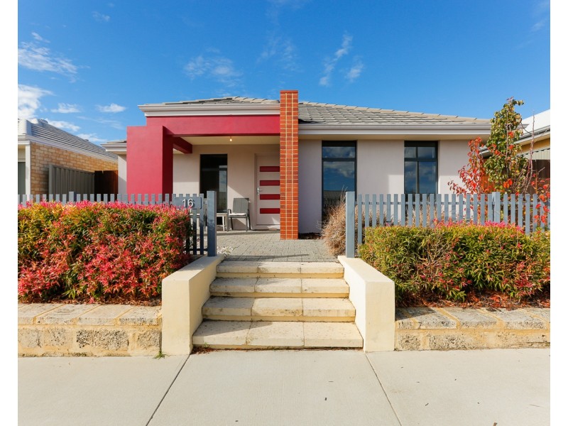 16 Somerton Drive, Alkimos WA 6038