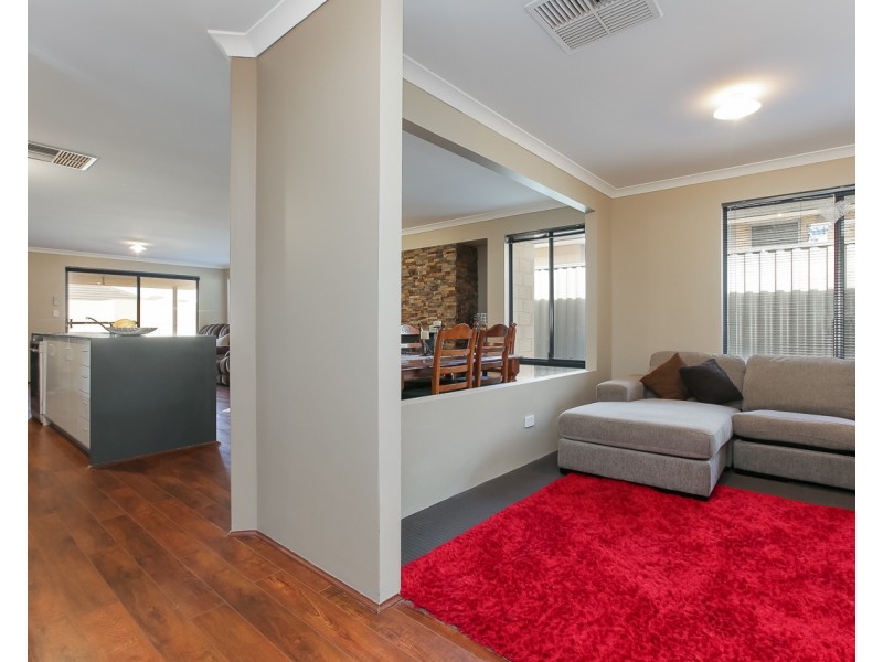 16 Somerton Drive, Alkimos WA 6038