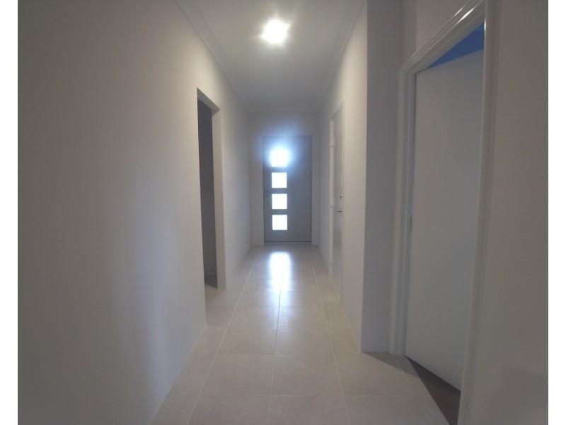 4 Labuan Way, Clarkson WA 6030