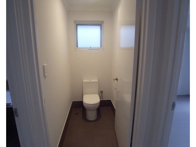 4 Labuan Way, Clarkson WA 6030
