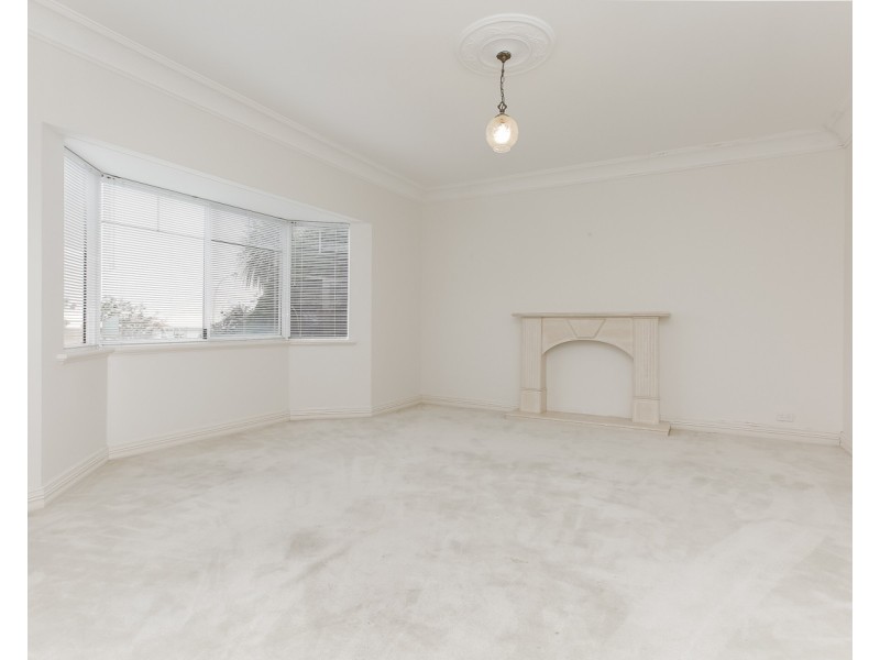 9 Barletta Place, Mindarie WA 6030