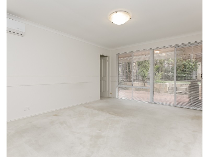 9 Barletta Place, Mindarie WA 6030