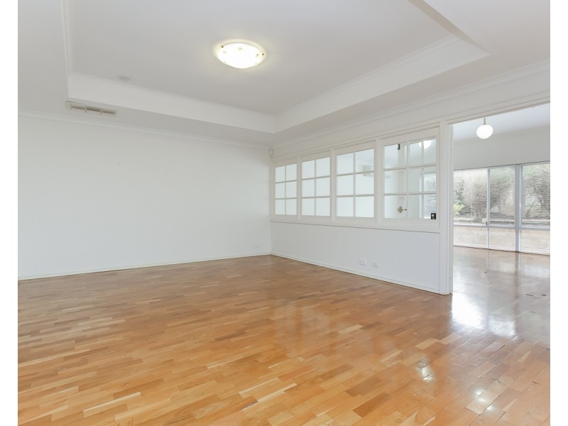 9 Barletta Place, Mindarie WA 6030