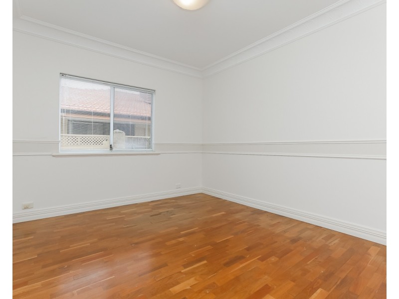 9 Barletta Place, Mindarie WA 6030