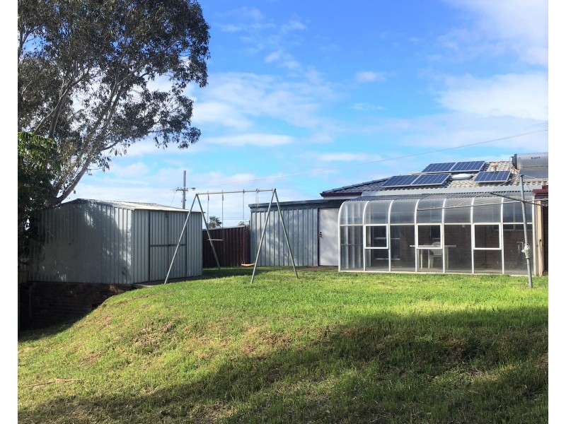 15 Gumblossom Way, Quinns Rocks WA 6030