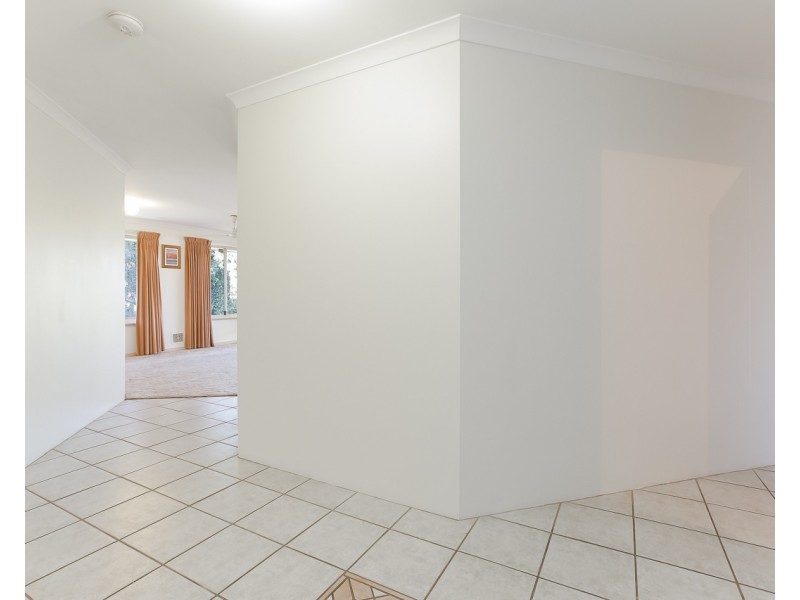 16 Glendevon Turn, Kinross WA 6028