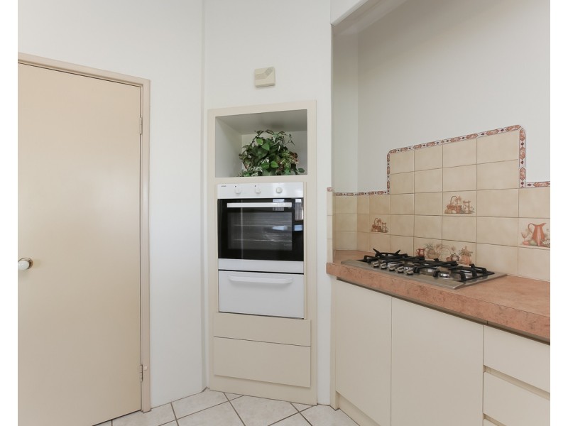 16 Glendevon Turn, Kinross WA 6028