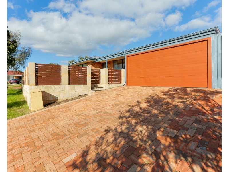 4 Cleland Close, Clarkson WA 6030