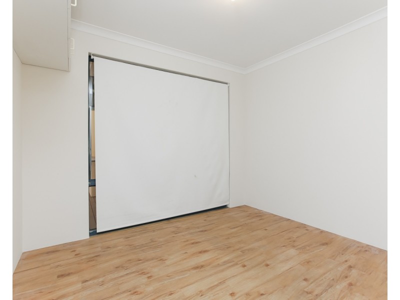 4 Cleland Close, Clarkson WA 6030