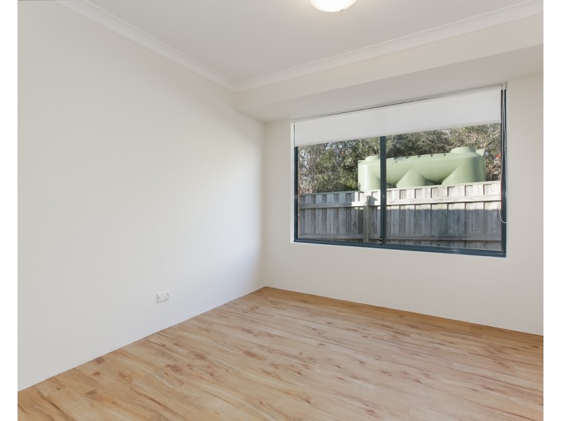 4 Cleland Close, Clarkson WA 6030