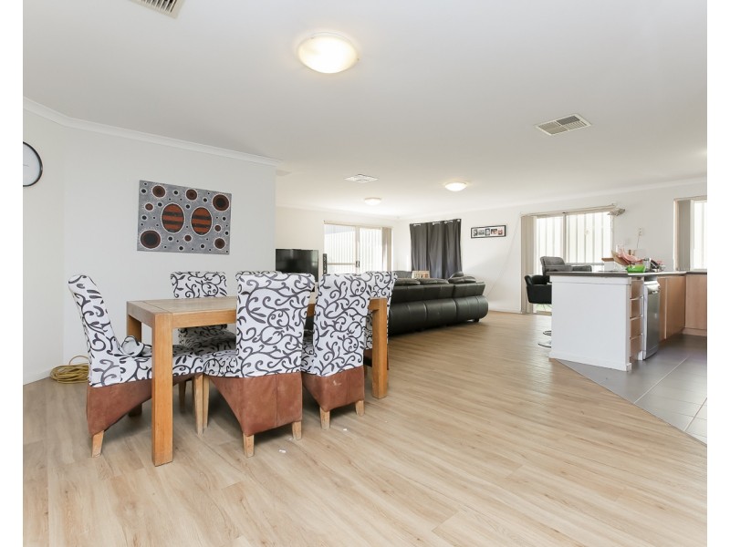 21 Sugarloaf Close, Merriwa WA 6030