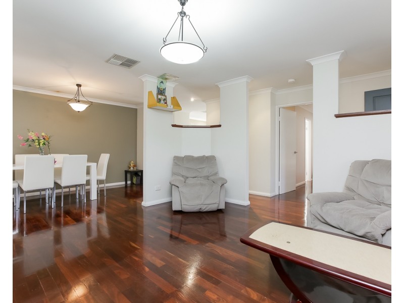 7 Whiston Crescent, Clarkson WA 6030