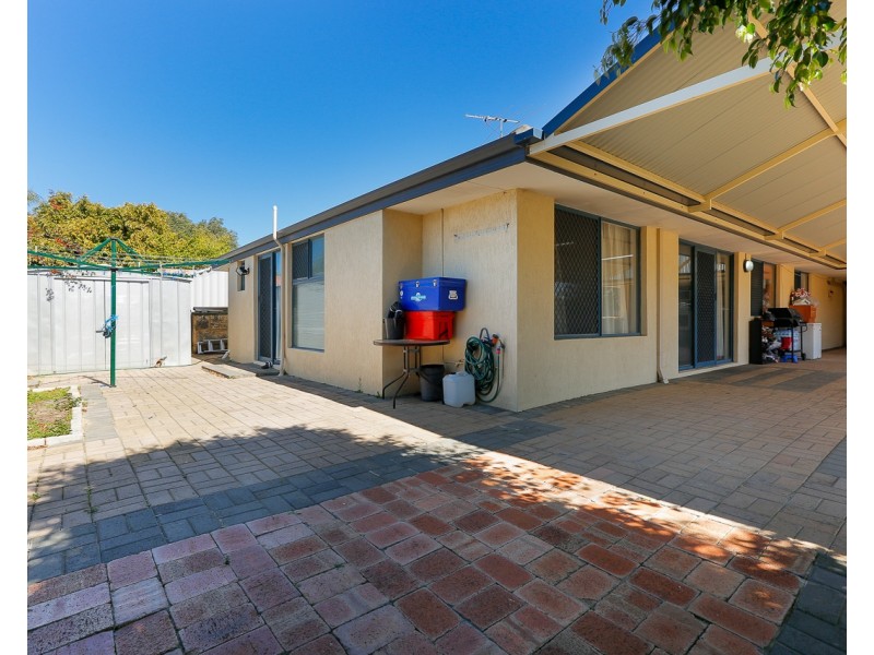 7 Whiston Crescent, Clarkson WA 6030
