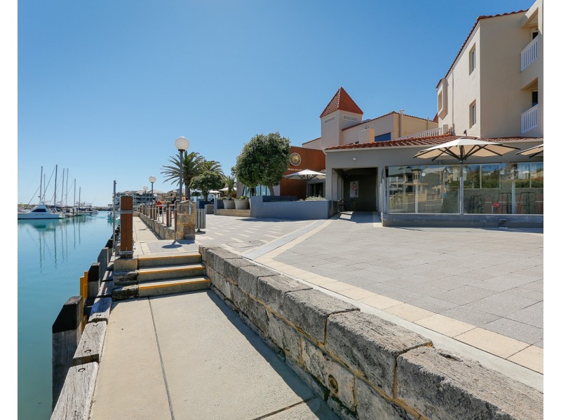26 Ocean Falls Boulevard, Mindarie WA 6030