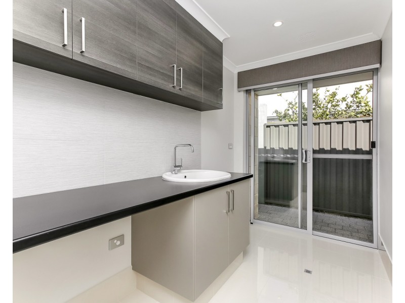 3 Longstaff Avenue, Alkimos WA 6038