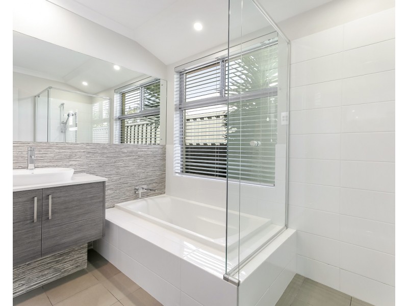 3 Longstaff Avenue, Alkimos WA 6038