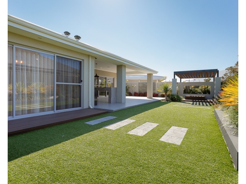 3 Longstaff Avenue, Alkimos WA 6038