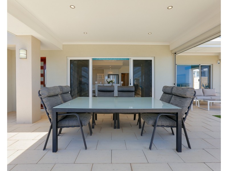 12 Seascape Road, Jindalee WA 6036