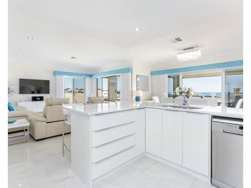 12 Seascape Road, Jindalee WA 6036