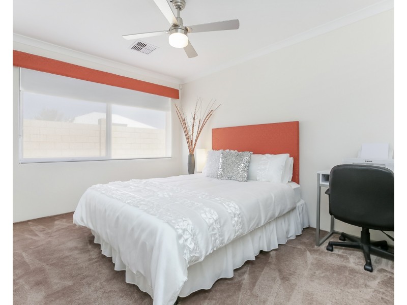 12 Seascape Road, Jindalee WA 6036