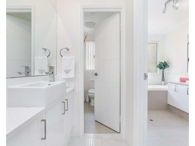 12 Seascape Road, Jindalee WA 6036