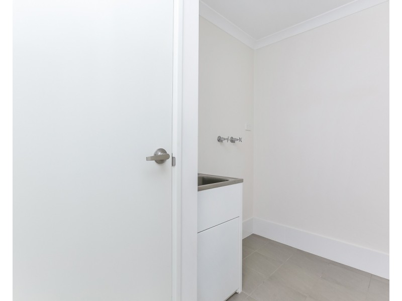 55 Roulettes Parade, Clarkson WA 6030