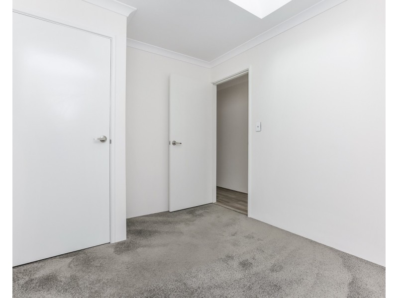 55 Roulettes Parade, Clarkson WA 6030