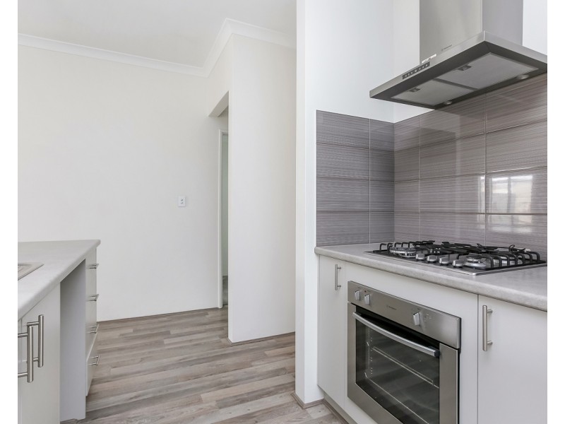 55 Roulettes Parade, Clarkson WA 6030