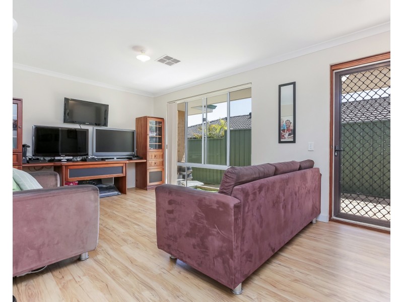 43 Kinglassie Circle, Kinross WA 6028