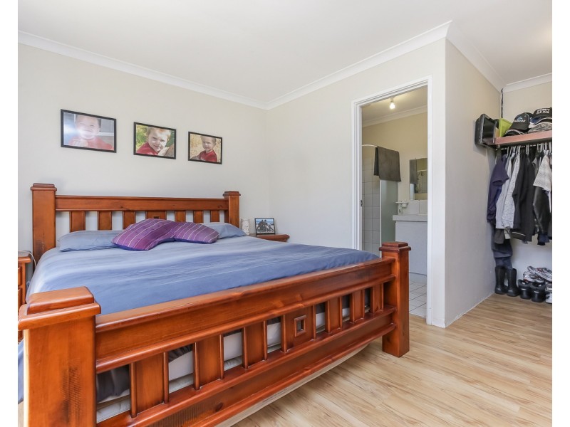 43 Kinglassie Circle, Kinross WA 6028