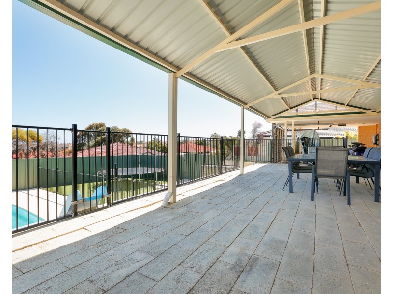 43 Kinglassie Circle, Kinross WA 6028