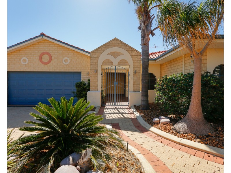 9 Caldera Close, Mindarie WA 6030