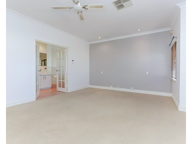 9 Caldera Close, Mindarie WA 6030