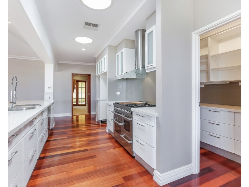 9 Caldera Close, Mindarie WA 6030