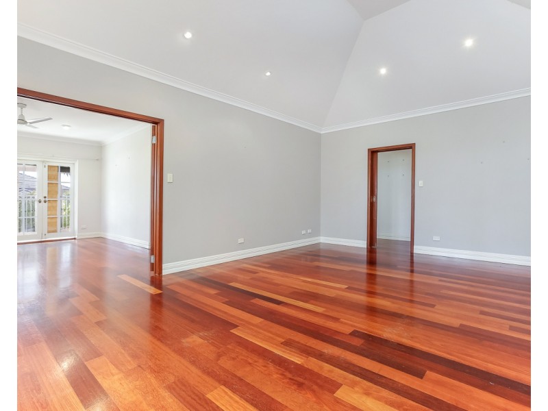 9 Caldera Close, Mindarie WA 6030