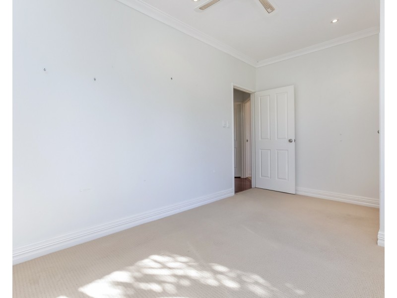 9 Caldera Close, Mindarie WA 6030