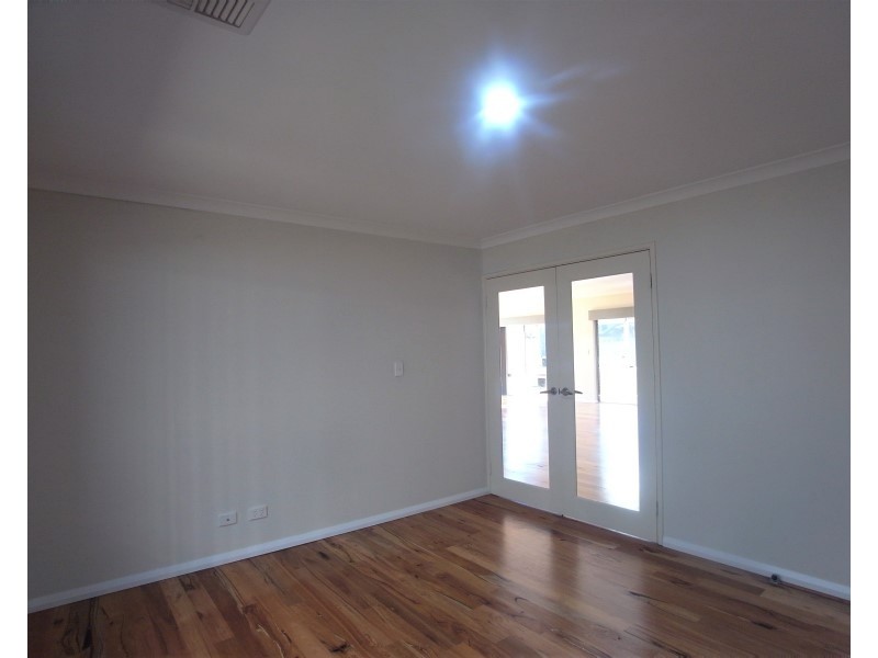 17  Hazel Avenue, Quinns Rocks WA 6030