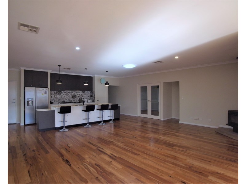 17  Hazel Avenue, Quinns Rocks WA 6030
