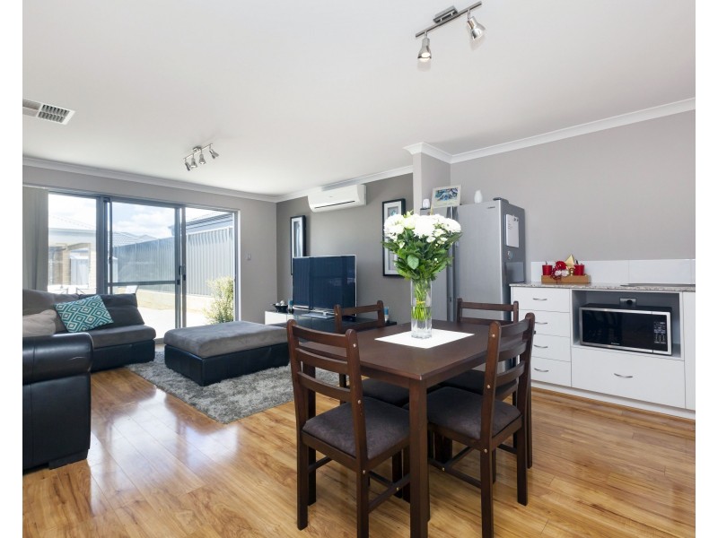 10 Biterax Elbow, Banksia Grove WA 6031