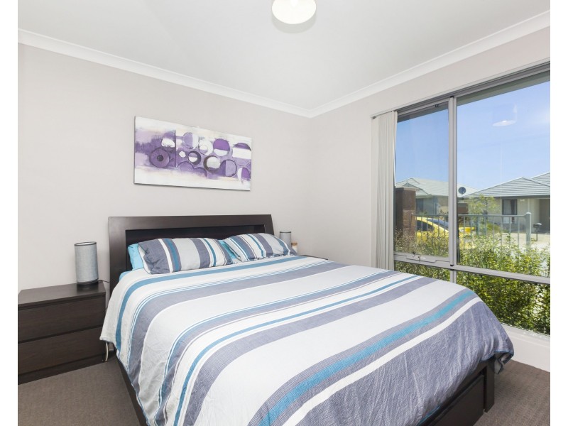 10 Biterax Elbow, Banksia Grove WA 6031