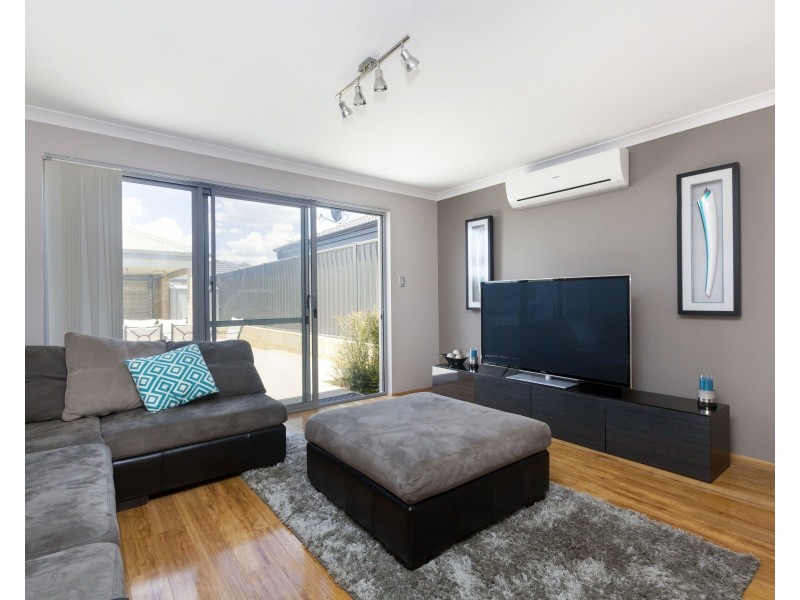 10 Biterax Elbow, Banksia Grove WA 6031