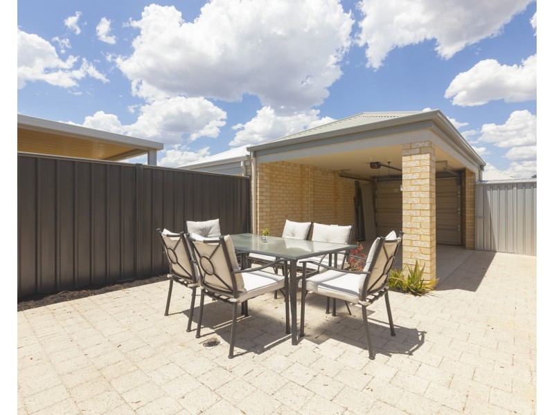 10 Biterax Elbow, Banksia Grove WA 6031
