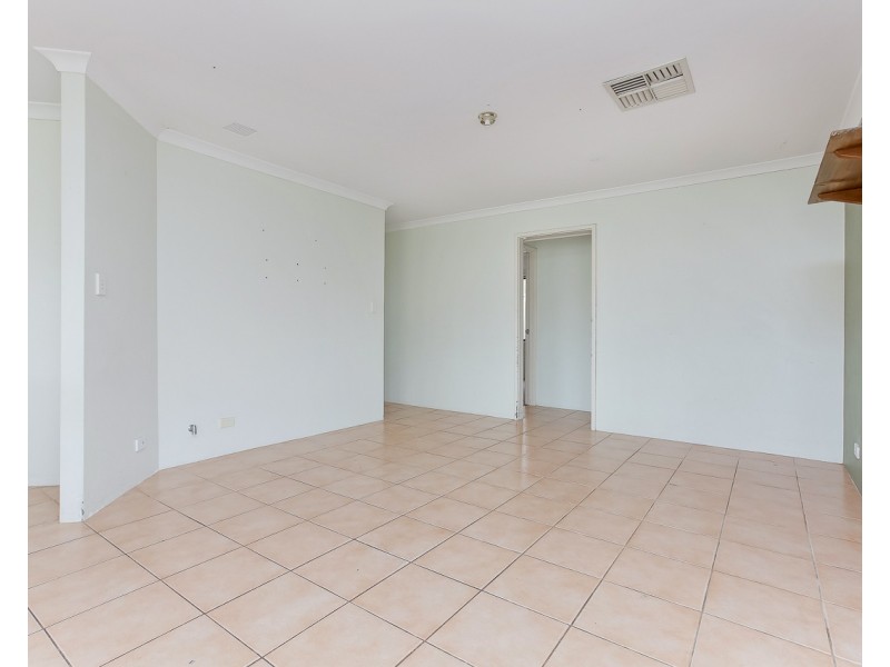 4 Warnford Street, Butler WA 6036