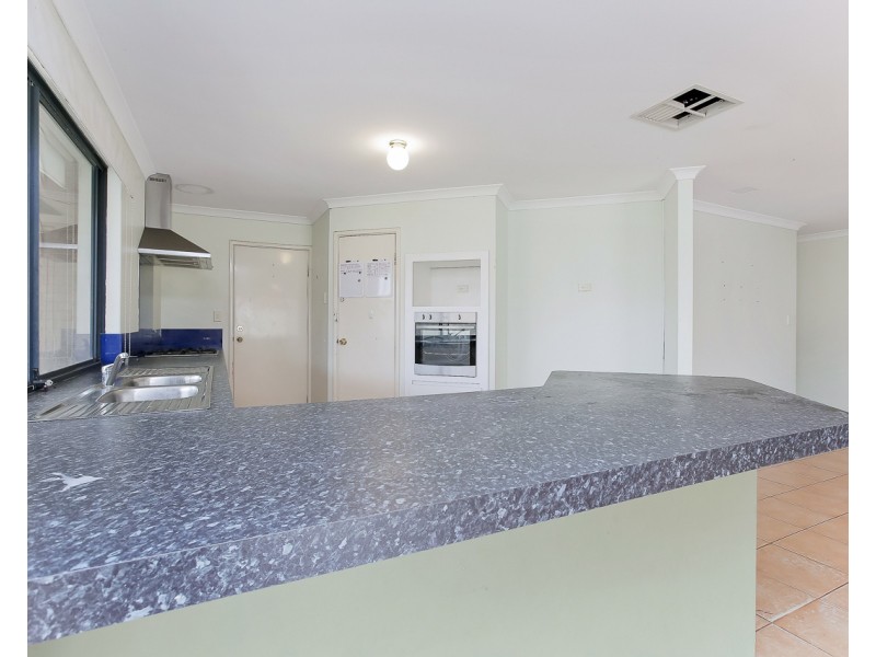 4 Warnford Street, Butler WA 6036