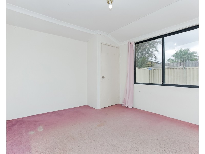 4 Warnford Street, Butler WA 6036