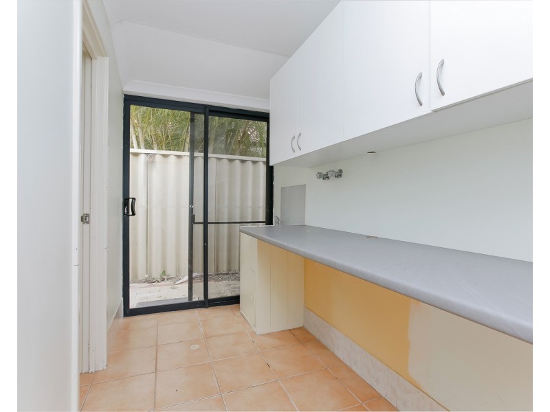 4 Warnford Street, Butler WA 6036