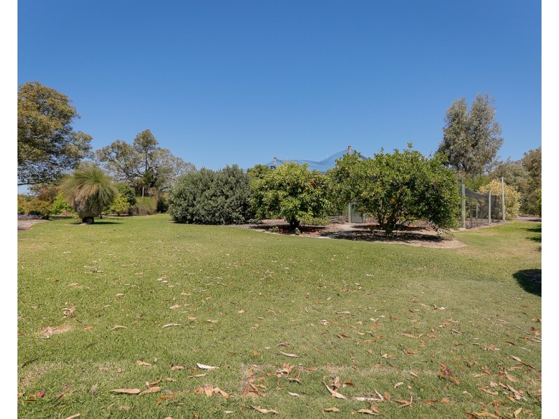 34 Kiln Road, Nowergup WA 6032